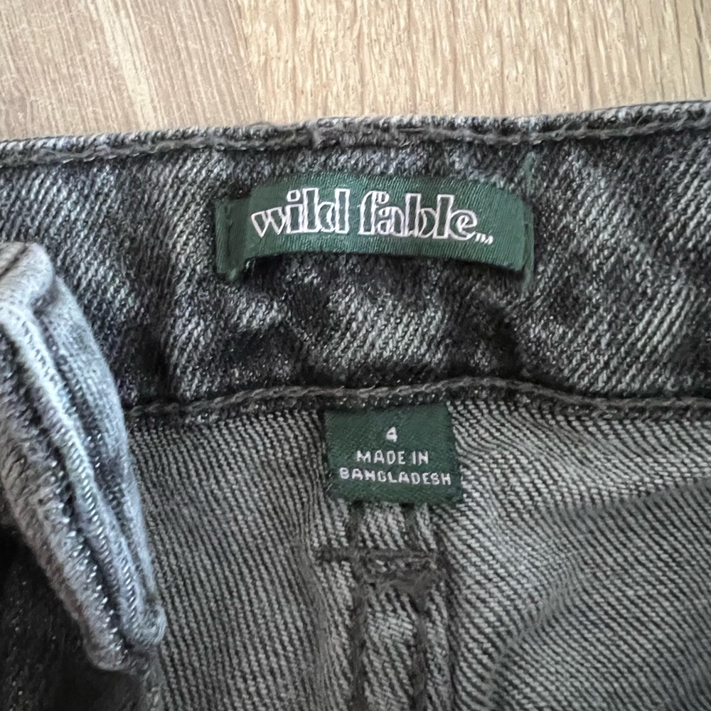 Jeans ! - Picture 2 of 2